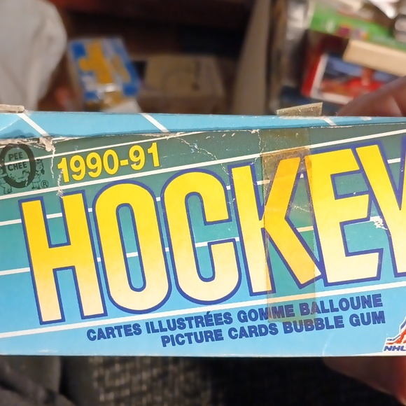 O-pee-chee 1990-91 hockey 36 unopened sealed packs with special insert Russian c - Picture 4 of 12